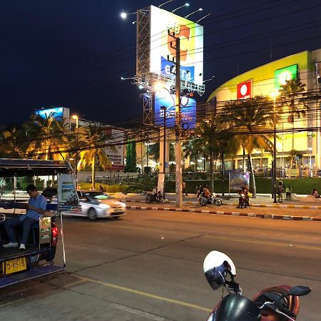 The Chic Place Pattaya Exterior photo